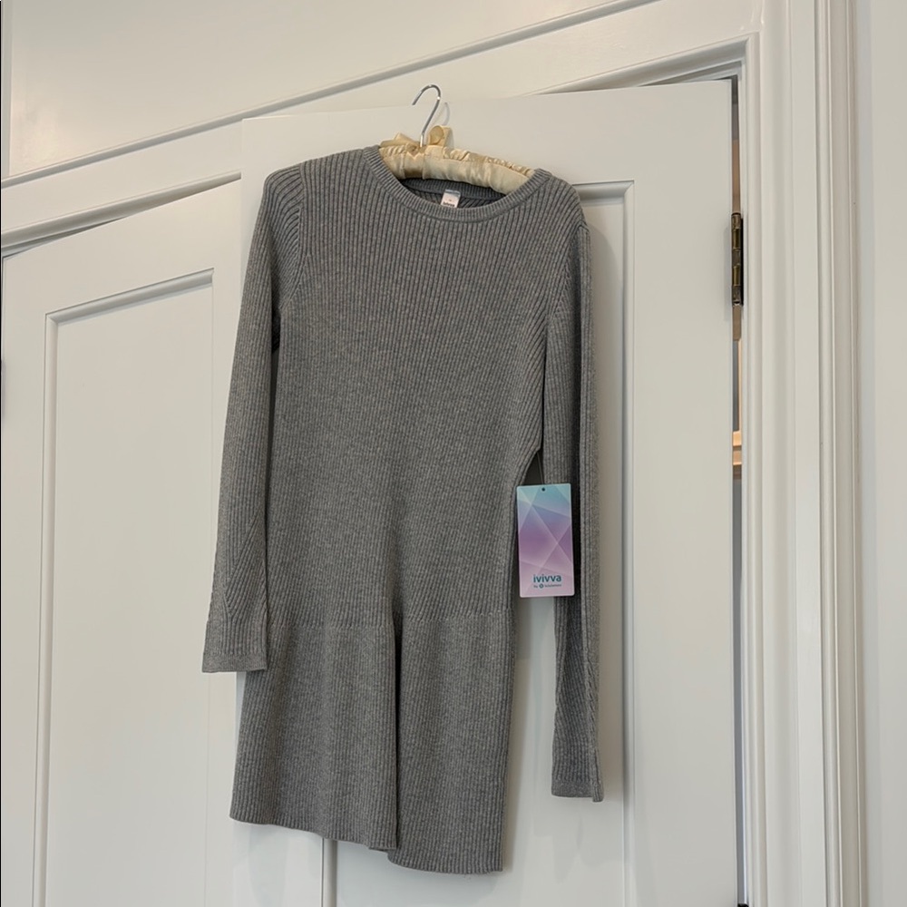 Ivivva by Lululemon Gray Long Sleeve Sweater Dress